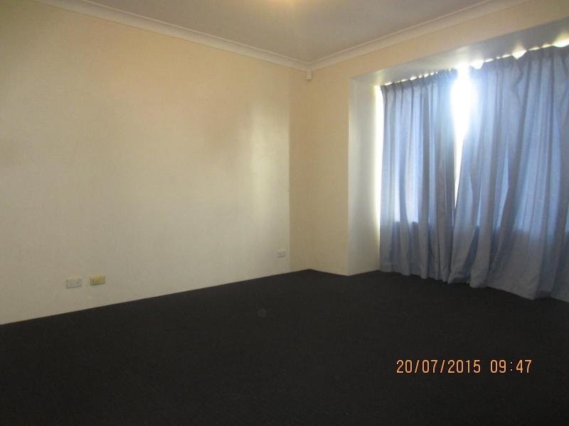 24 Vista Parade, Ballajura WA 6066