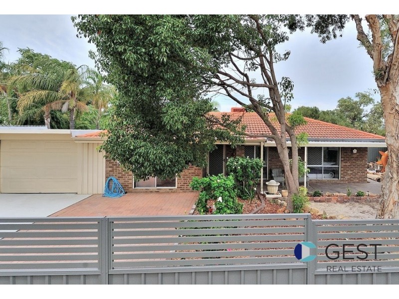 2 WOODBRIDGE CLOSE, Swan View WA 6056