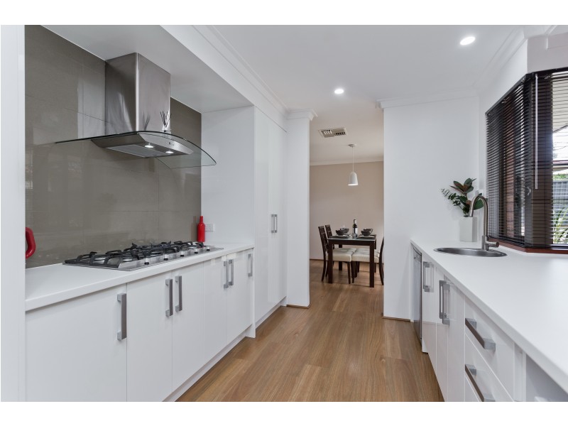 215 ALEXANDER DRIVE, Alexander Heights WA 6064