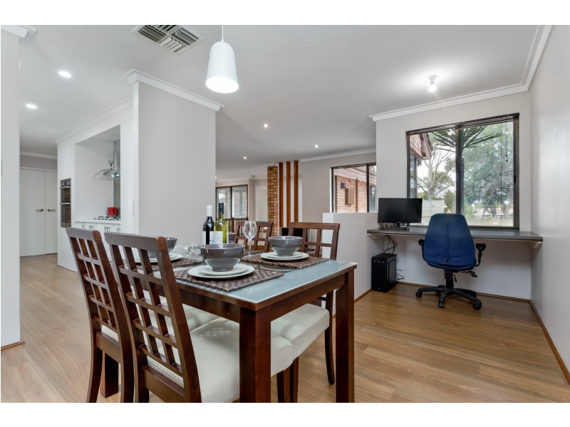 215 ALEXANDER DRIVE, Alexander Heights WA 6064