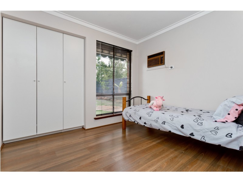 215 ALEXANDER DRIVE, Alexander Heights WA 6064