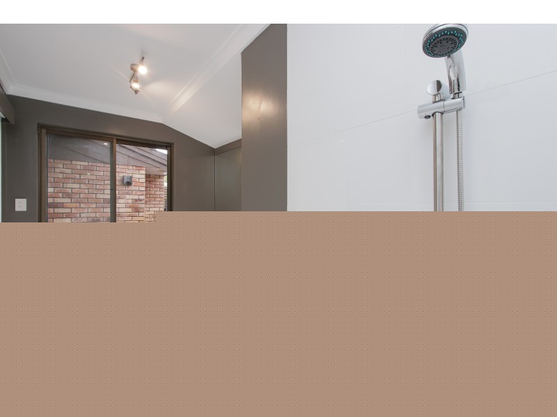 215 ALEXANDER DRIVE, Alexander Heights WA 6064