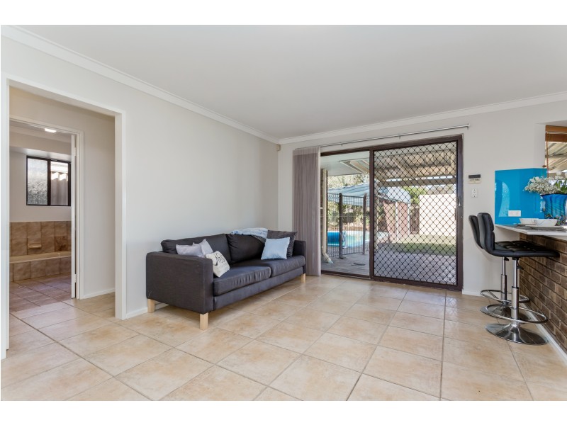 19 NEWGATE STREET, Alexander Heights WA 6064