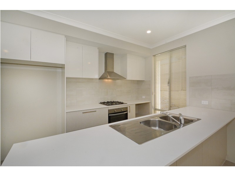 84 MCKENZIE WAY, Embleton WA 6062