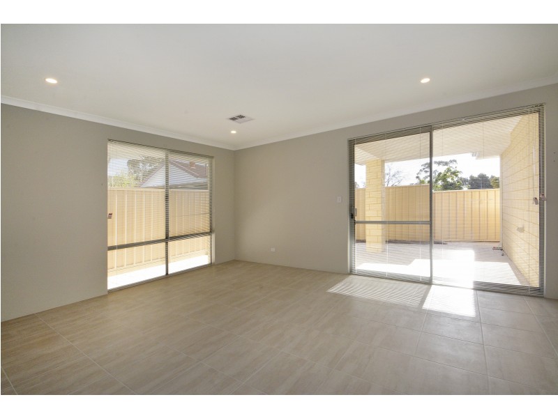 84 MCKENZIE WAY, Embleton WA 6062