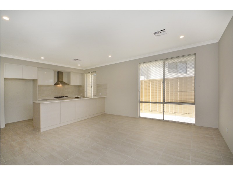 84 MCKENZIE WAY, Embleton WA 6062