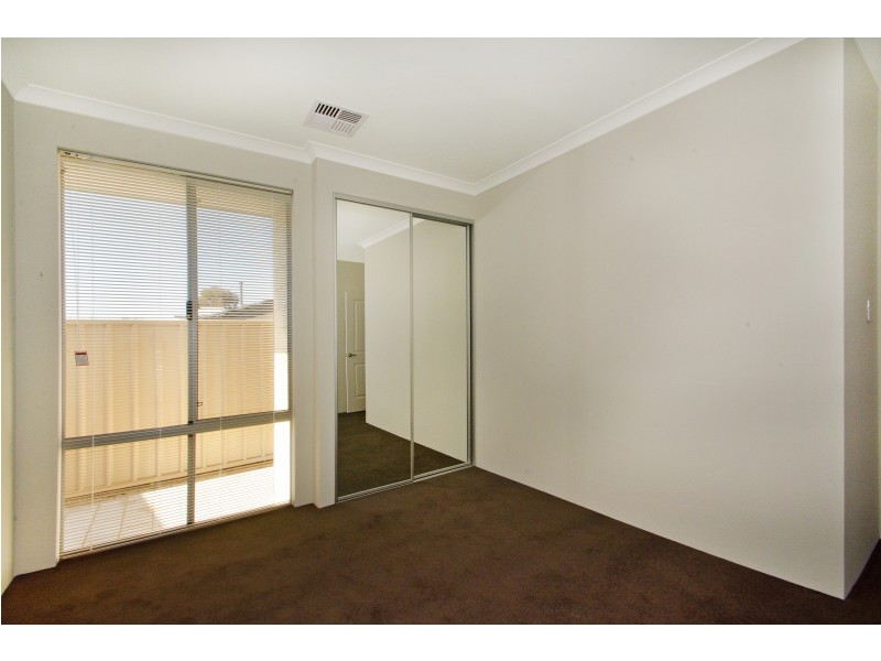 84 MCKENZIE WAY, Embleton WA 6062