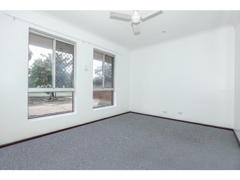 30 Buntine Way, Girrawheen WA 6064