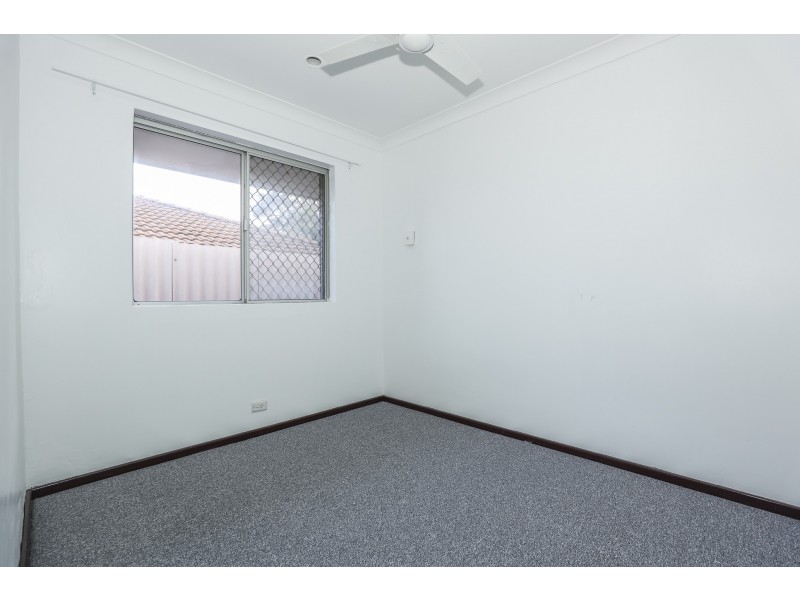 30 Buntine Way, Girrawheen WA 6064