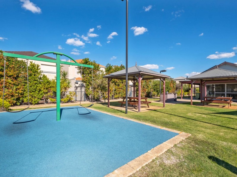 30/68 FISHER STREET, Belmont WA 6104