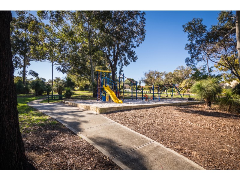 20 SHIEL WAY, Hamersley WA 6022