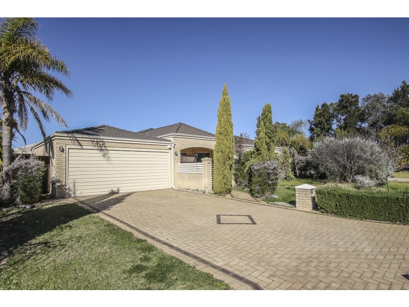 15 TIPUANA MEWS, Ellenbrook WA 6069