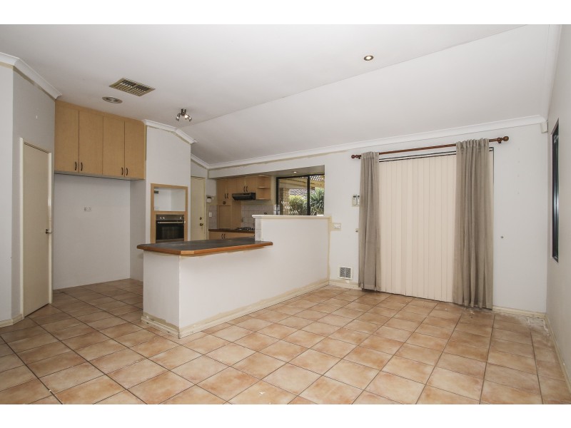 15 TIPUANA MEWS, Ellenbrook WA 6069