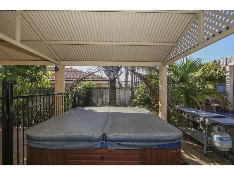 15 TIPUANA MEWS, Ellenbrook WA 6069