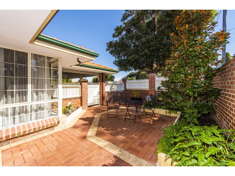 1/62 Moulden Avenue, Yokine WA 6060