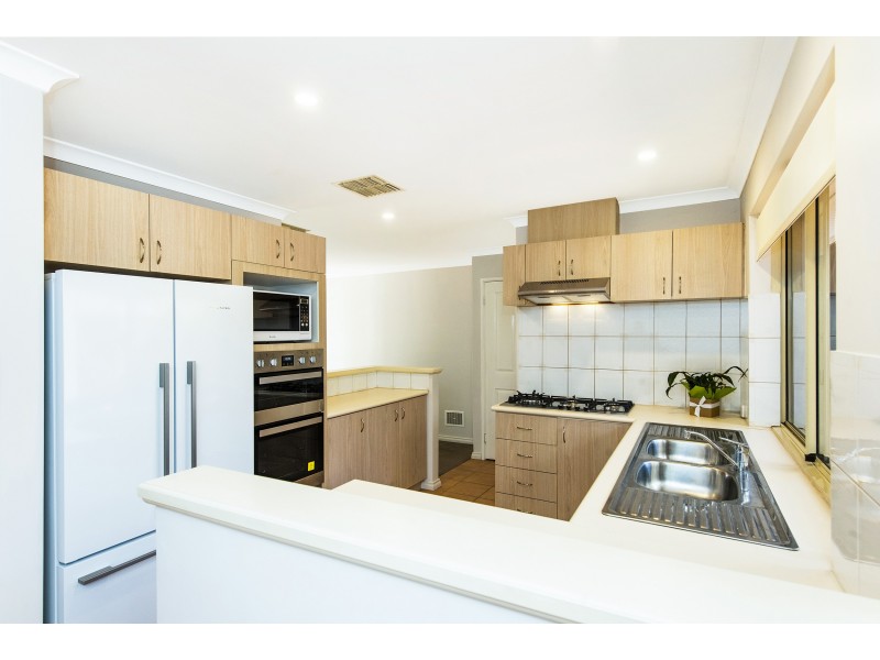 1/62 Moulden Avenue, Yokine WA 6060