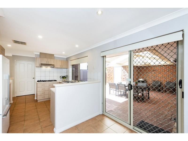 1/62 Moulden Avenue, Yokine WA 6060