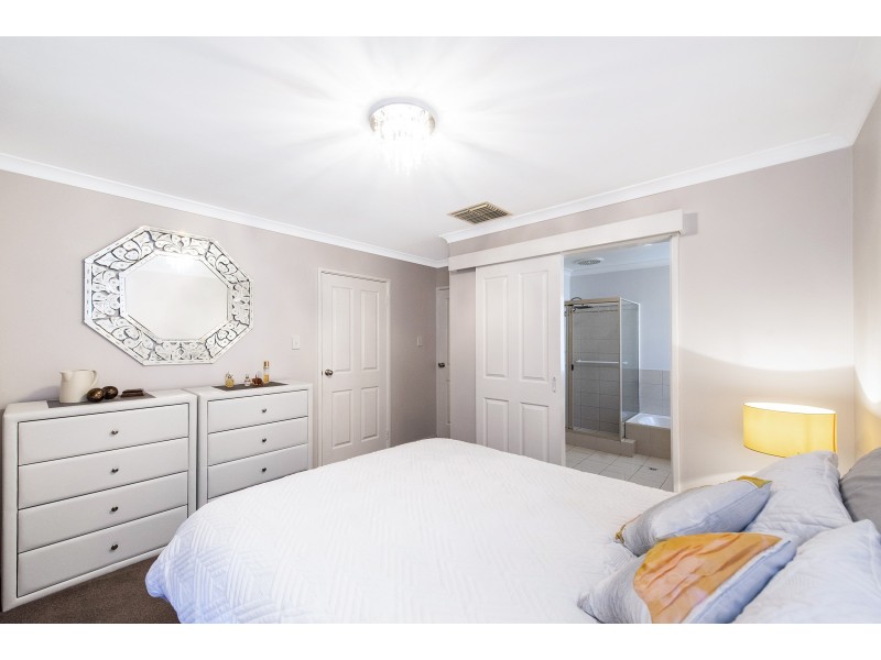 1/62 Moulden Avenue, Yokine WA 6060