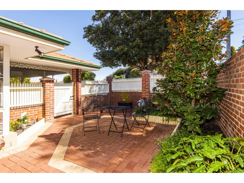 1/62 Moulden Avenue, Yokine WA 6060
