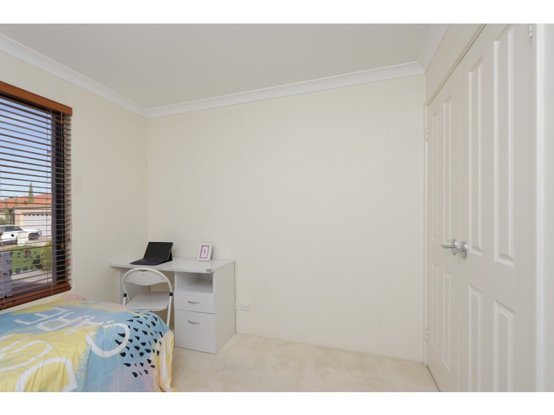 24 Woodroffe Place, Alexander Heights WA 6064