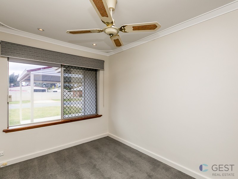 3 SALISBURY ROAD, Beechboro WA 6063