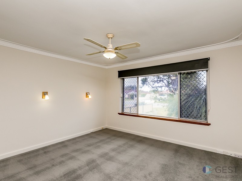 3 SALISBURY ROAD, Beechboro WA 6063