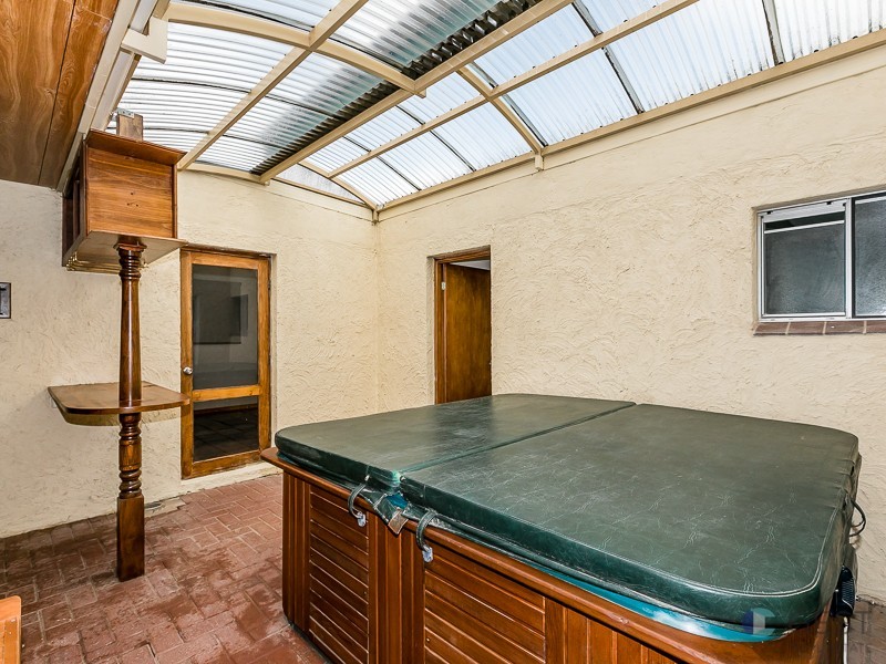 3 SALISBURY ROAD, Beechboro WA 6063