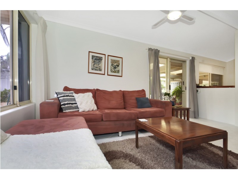 27 ENDERBY COURT, Ballajura WA 6066