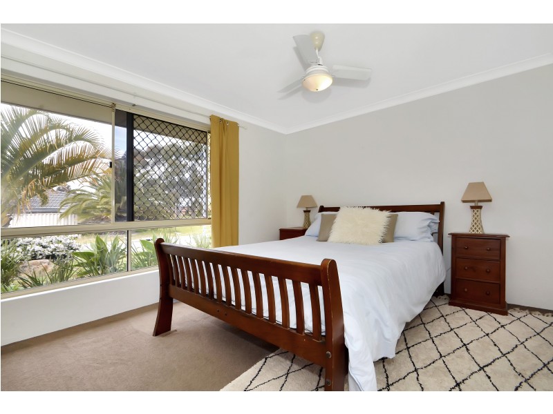 27 ENDERBY COURT, Ballajura WA 6066