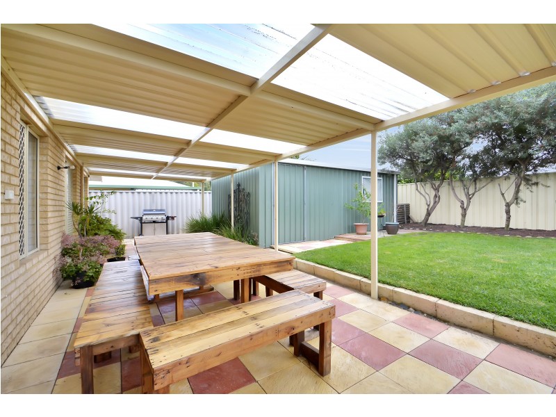 27 ENDERBY COURT, Ballajura WA 6066
