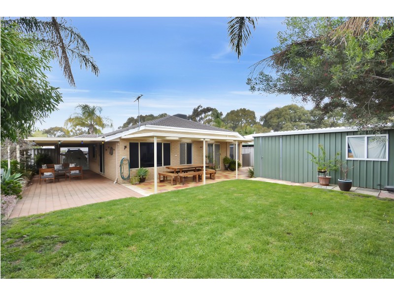 27 ENDERBY COURT, Ballajura WA 6066