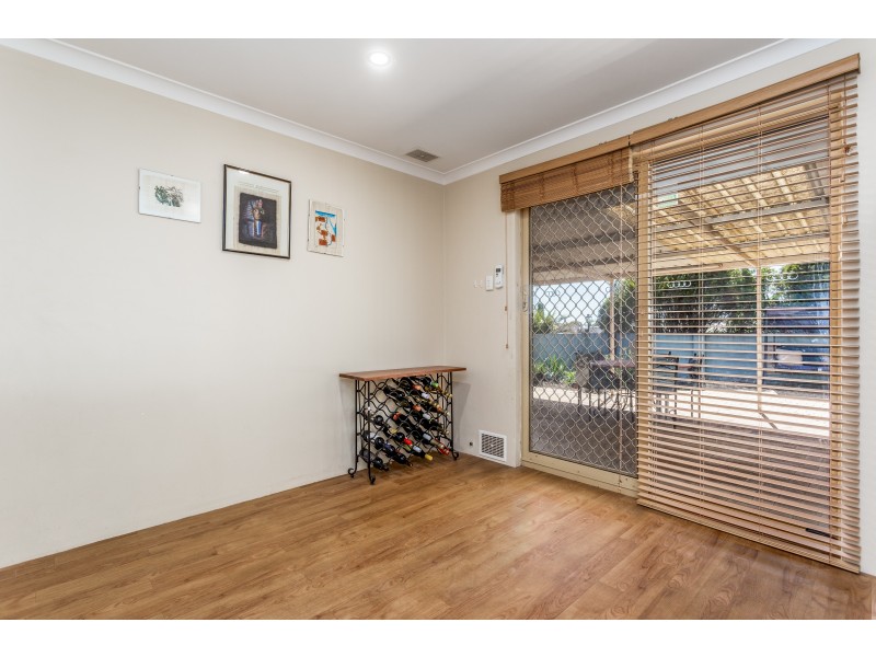 3A VALENCIA COURT, Alexander Heights WA 6064