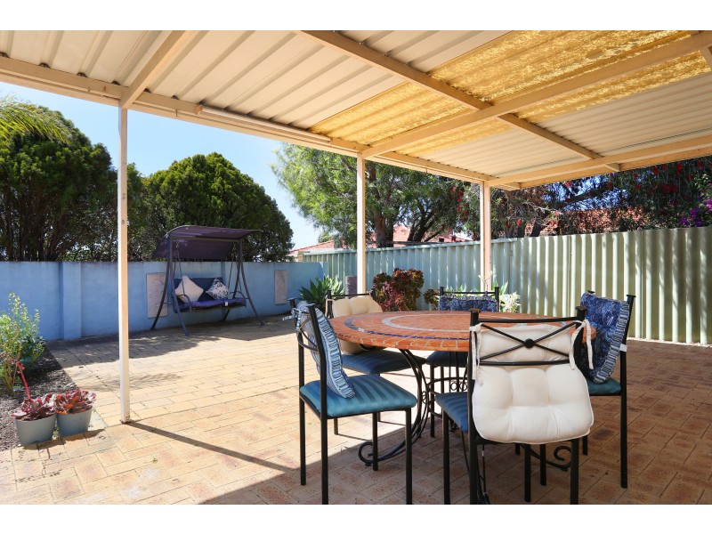 3A VALENCIA COURT, Alexander Heights WA 6064