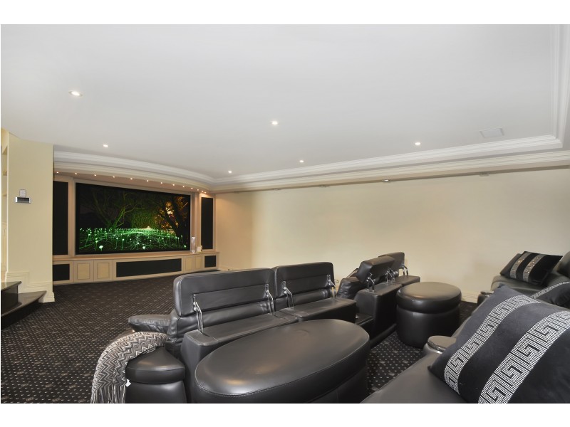 2 BYERS LANE, Dianella WA 6059