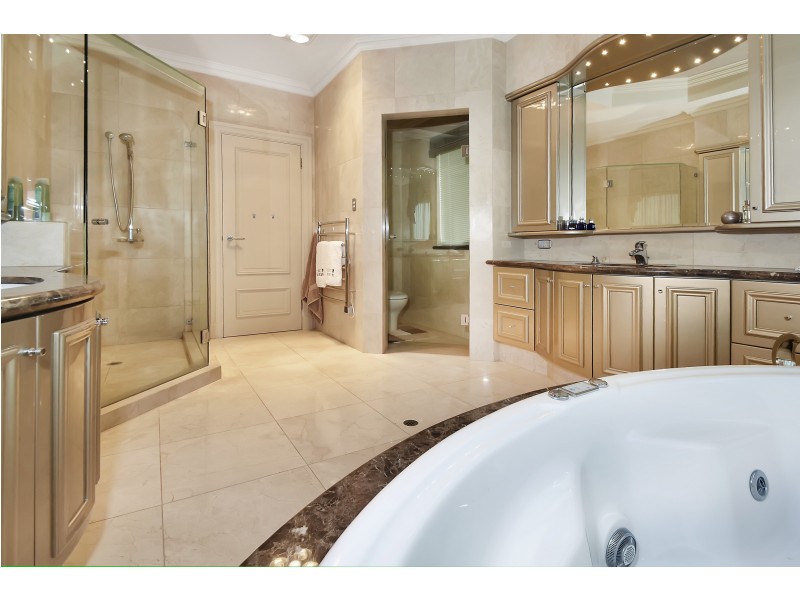 2 BYERS LANE, Dianella WA 6059