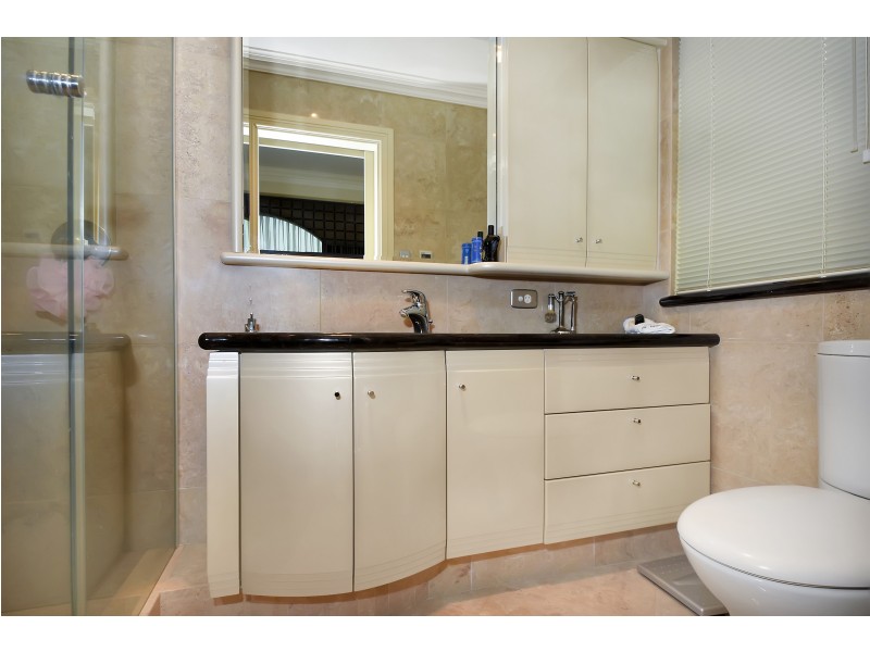 2 BYERS LANE, Dianella WA 6059