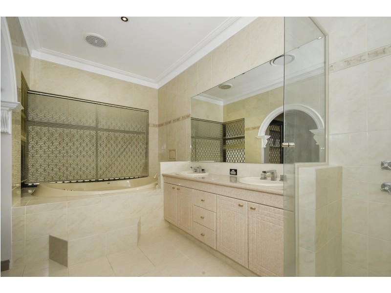 3 GILFILLAN GREEN, Dianella WA 6059