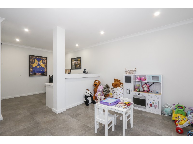 3 ROSEATE COURT, Ballajura WA 6066
