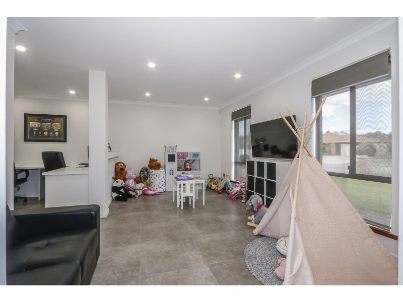 3 ROSEATE COURT, Ballajura WA 6066