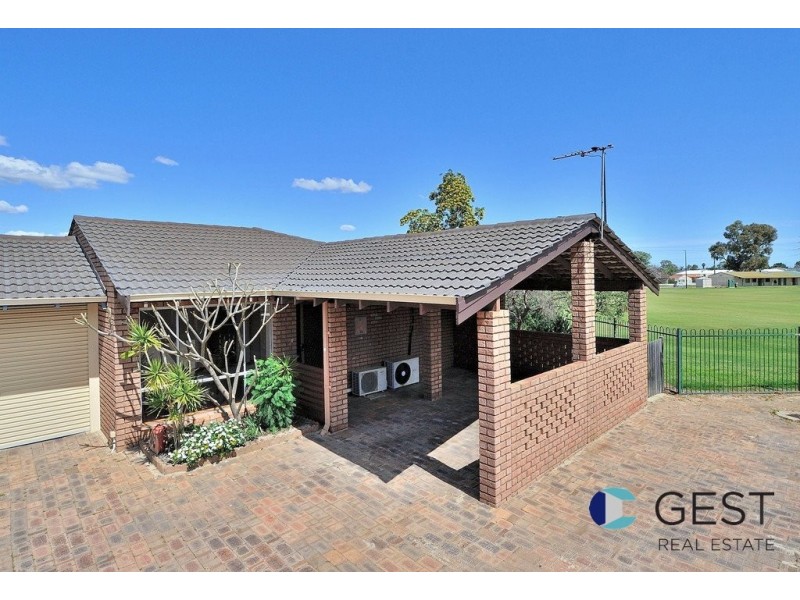 11C BLACKADDER ROAD, Swan View WA 6056