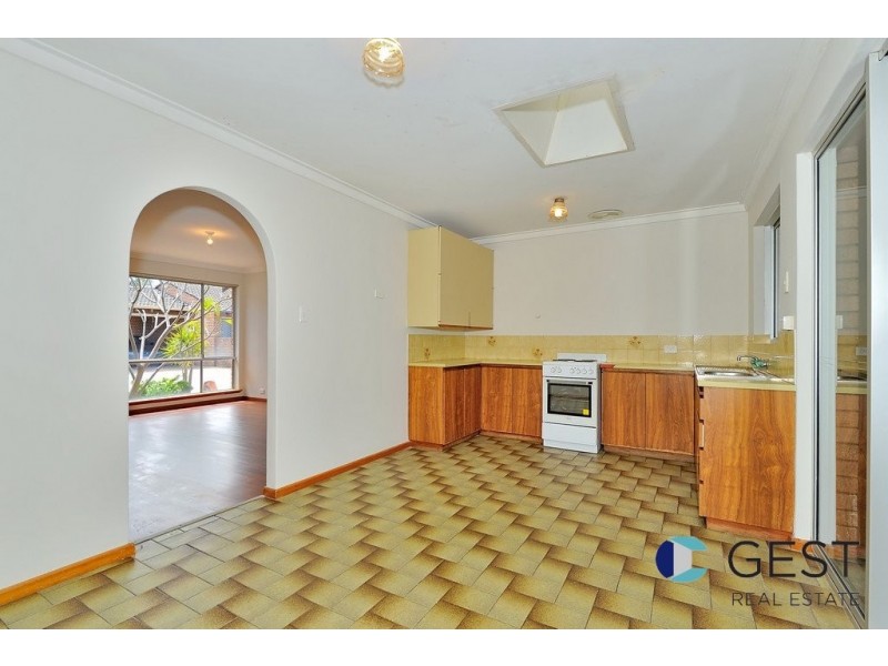 11C BLACKADDER ROAD, Swan View WA 6056