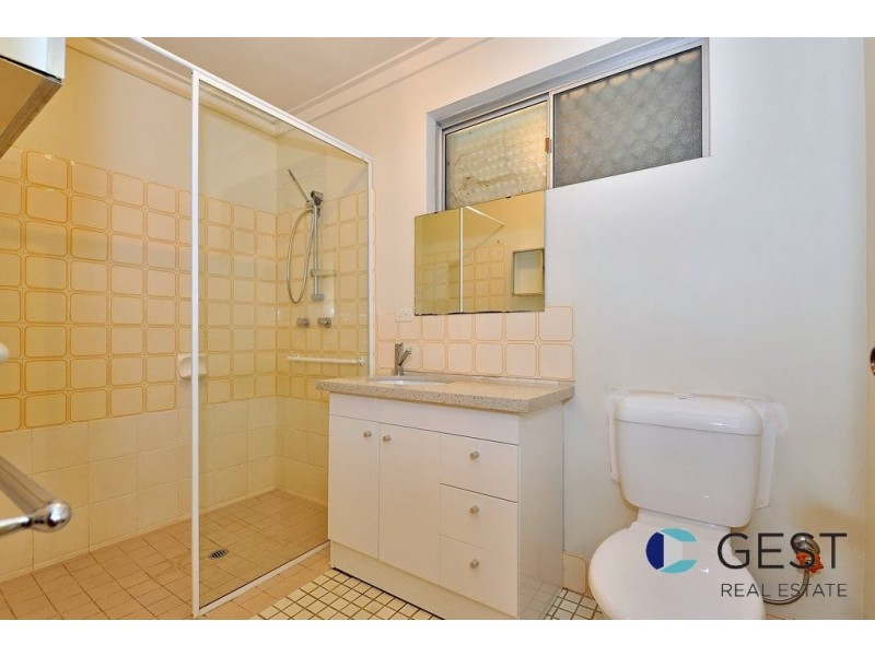 11C BLACKADDER ROAD, Swan View WA 6056