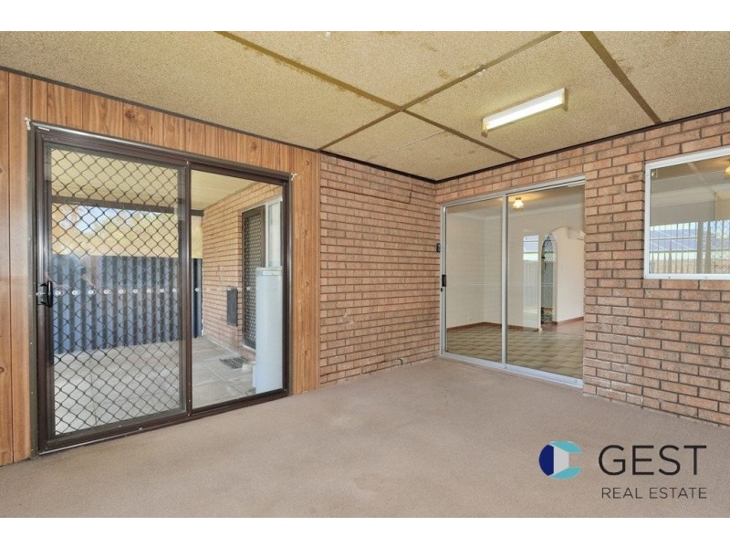 11C BLACKADDER ROAD, Swan View WA 6056