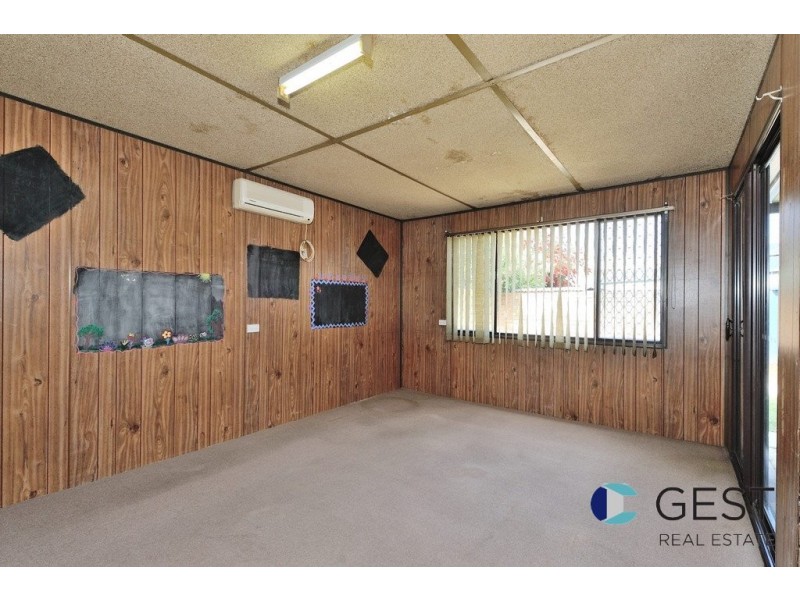 11C BLACKADDER ROAD, Swan View WA 6056