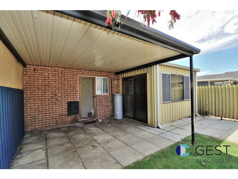 11C BLACKADDER ROAD, Swan View WA 6056