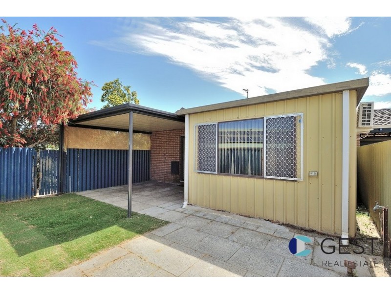 11C BLACKADDER ROAD, Swan View WA 6056