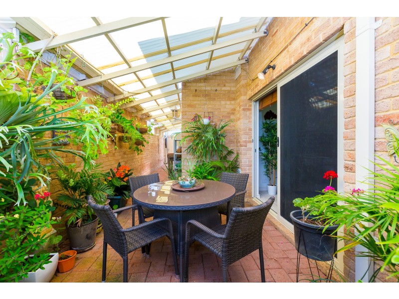 1/109 HAYES AVENUE, Yokine WA 6060