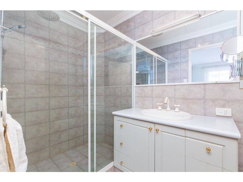 1/109 HAYES AVENUE, Yokine WA 6060