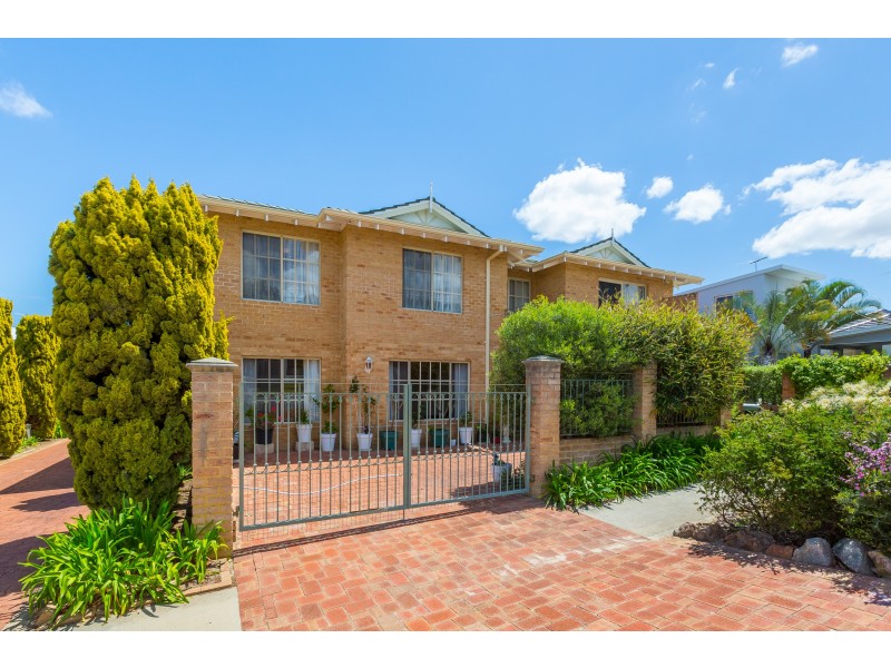 1/109 HAYES AVENUE, Yokine WA 6060