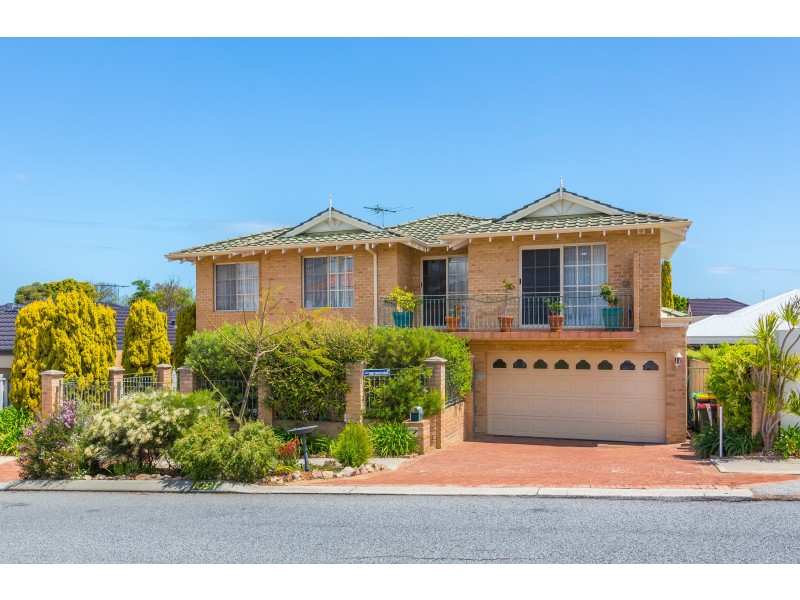 1/109 HAYES AVENUE, Yokine WA 6060